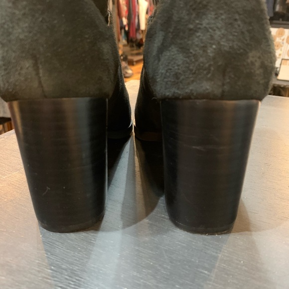 Suede ankle boot - Picture 6 of 8